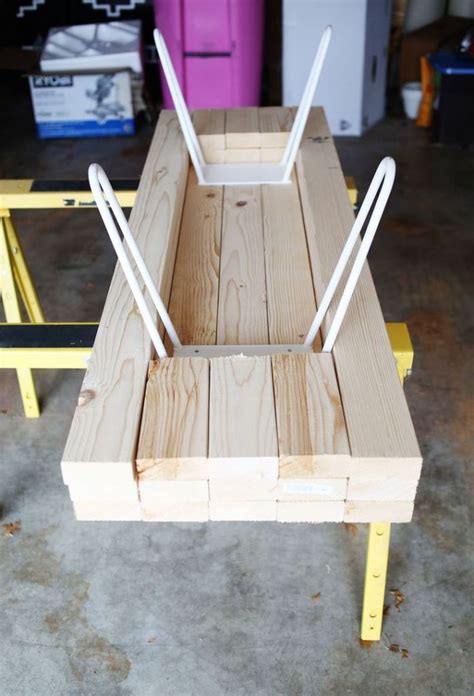 diy fabriquer une table basse avec des planches de bois floriane lemarie diy