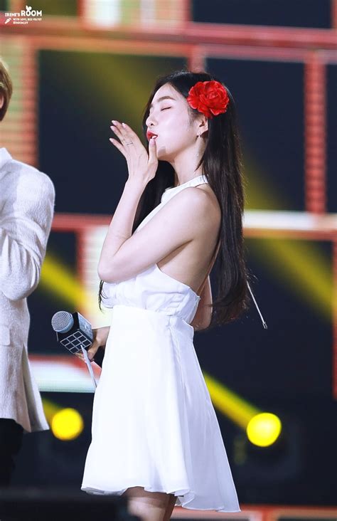 Irene Is Driving Fans Crazy With Her Sexy Seductive Dance