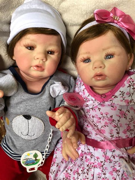 bebê reborn gêmeos kit abigail pode banhar cabelo fio a fio 2 kg