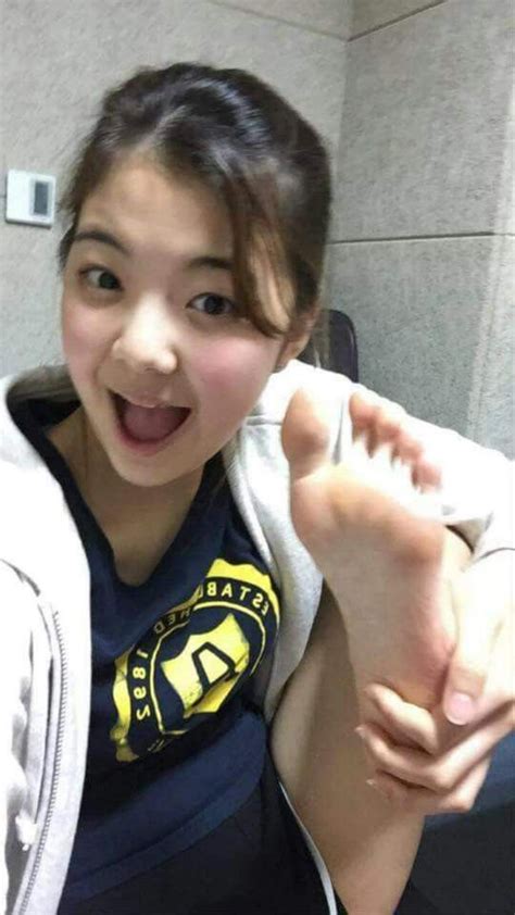 Ji Su Choi S Feet