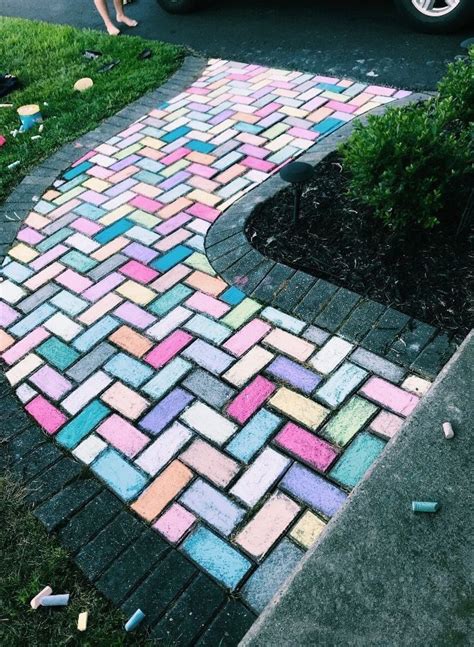 Pinterest Lucy Trapani Fun Chalk Art Sidewalk Chalk Art Sidewalk Art