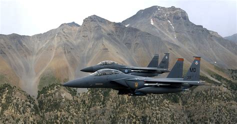 idaho residents file suit  stop mountain home    cities  close air support
