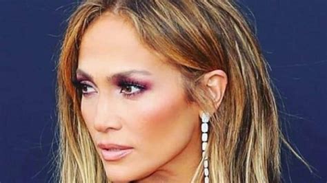 jennifer lopez is the fitness inspiration we need her diet exercise