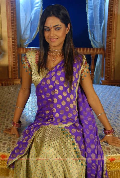 Meera Chopra Actress Photo Image Pics And Stills 6275