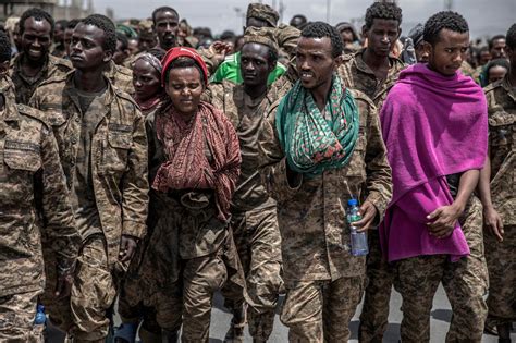 sudden defeat captured ethiopian soldiers  marched  prison