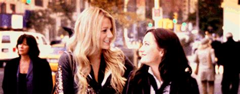 gossip girl serena find and share on giphy