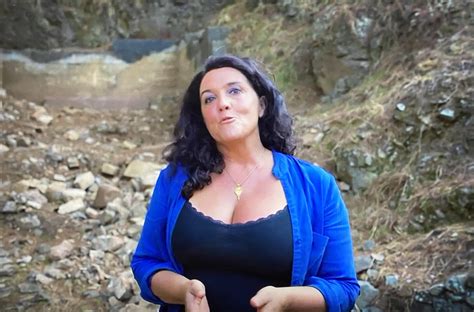 bettany hughes page 3 fatcelebs curvage hot sex picture