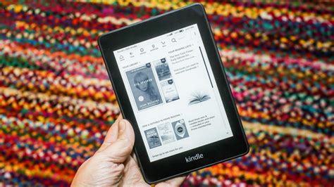 amazon kindle paperwhite  review   book reader   masses cnet