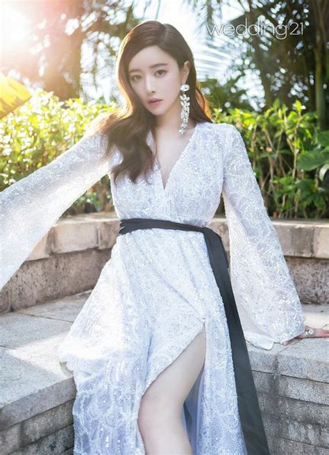Hong Soo Ah Is A Beautiful Bride For Wedding21 Daily K