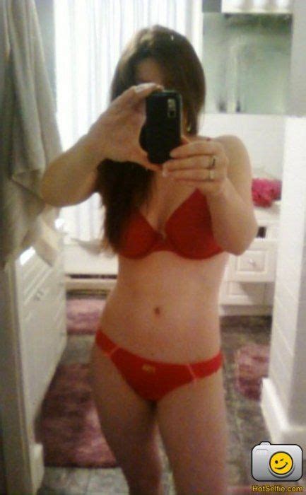 Hand Bra Selfie Red Bra And Panties Slfs Pinterest