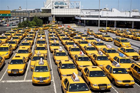 city seizes  illegal cabs  jfk