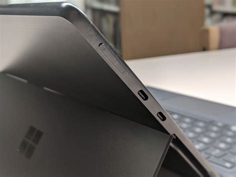 microsoft surface pro  review  isnt  long lasting tablet   hoping  itnews