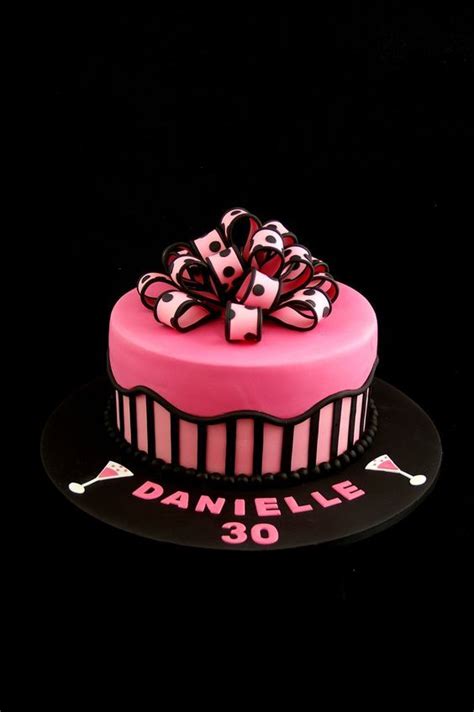 Pin By Lady Basil Reyhan S D On Pink And Black Birthday Cakes For