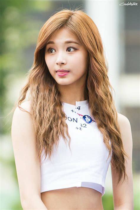 twice ♡ tzuyu di 2019 wanita mode korea dan wanita cantik