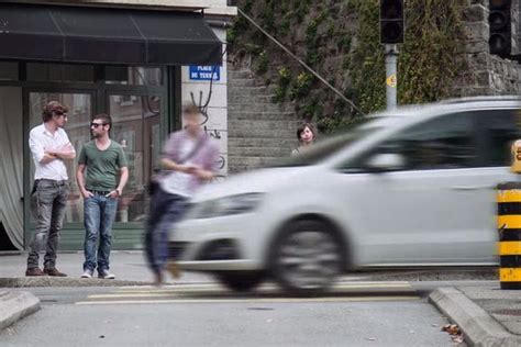 Fines Set To Increase For Pedestrians Distracted By Their