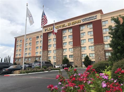 lux hotel spa trademark collection  wyndham  dallas  rates