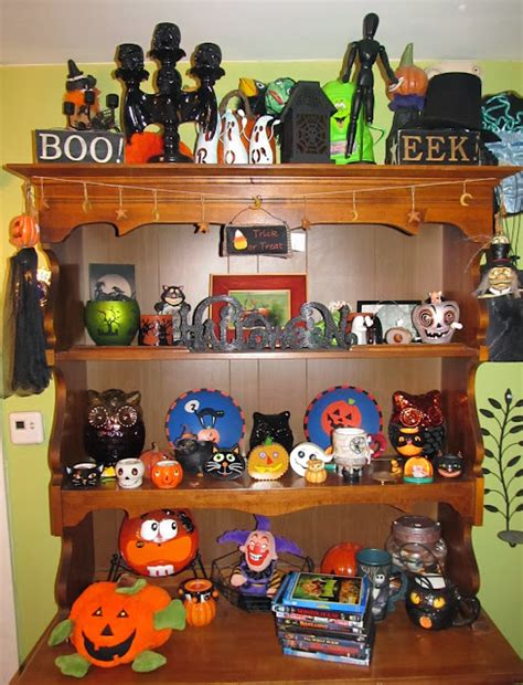 Goodwill Hunting 4 Geeks Halloween Countdown Day 18 Decorating Around