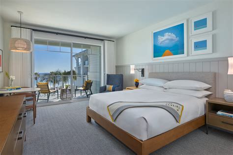 king bed   tub ocean view room  seabird resort