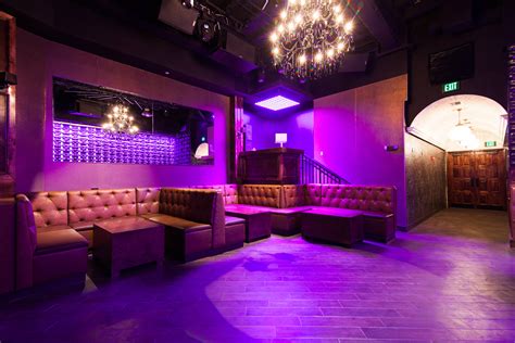 sophisticated nightlife destination bond lounge opens  miami beach