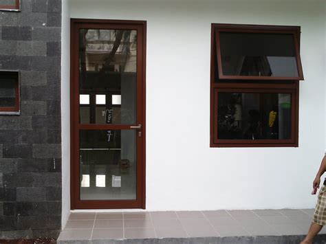 kusen pintu aluminium rumah minimalis