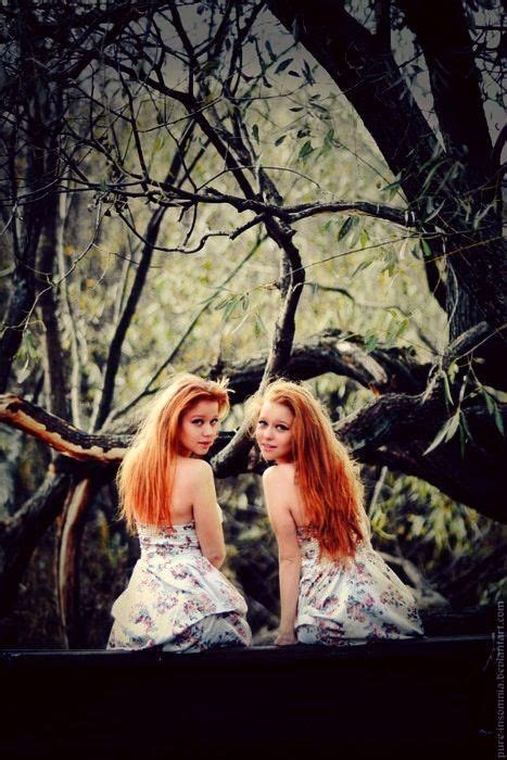 Redheads Twins Twin Pictures Sister Pictures Senior Pictures Sister