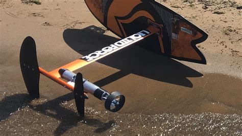 diy electric hydrofoil surfboard remote propulsion system  chris vermeulen kickstarter