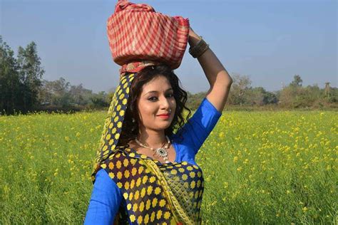bhojpuri actress mani bhattacharya hot photos images pics wallpaper and latest movie images