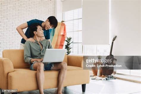 Couple Massage Bedroom Photos And Premium High Res Pictures Getty Images