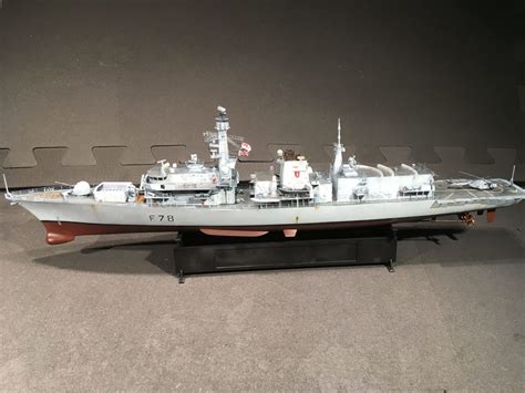 trumpet  british royal navy  frigate model building toys