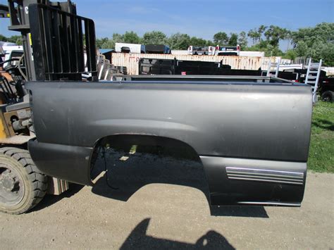truck bed    chevygmc   ft oem short bed single
