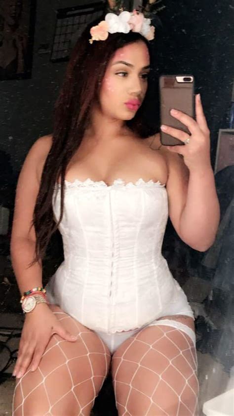 sexy thick latin girl compare dth
