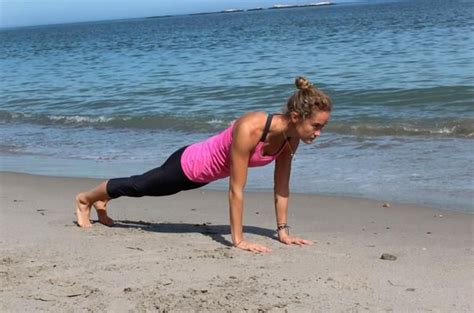 how to do a perfect plank perfect plank fitness inspiration abs