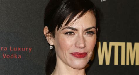 meet billions badass maggie siff their fiercest woman on tv