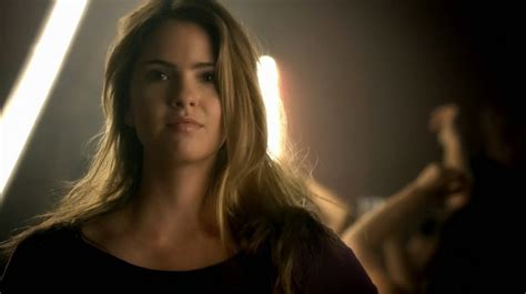 Aboutnicigiri Shelley Hennig