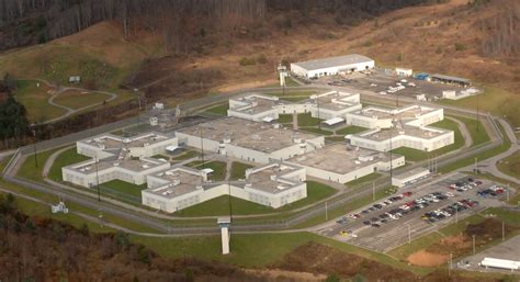 virginia inmates embark  hunger strike  protest prison conditions