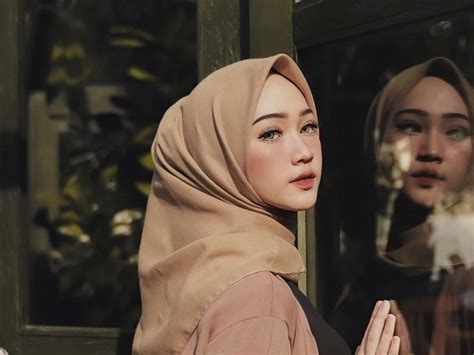 5 Cara Endorse Selebgram Hijab Di Instagram Pemilik Online Shop Wajib Tahu