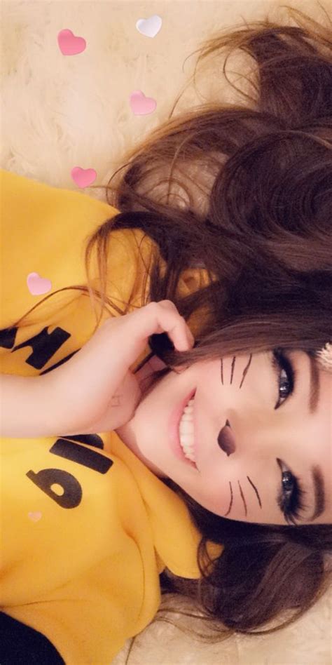 Belle Delphine Pikachu Sexy Youtubers