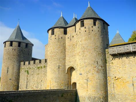 top   beautiful medieval castles  france french moments