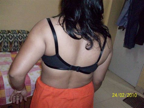Bhabhi Ki Photo Big Boobs Indian Showing Hot Body