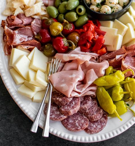 italian antipasto platter carolyns cooking