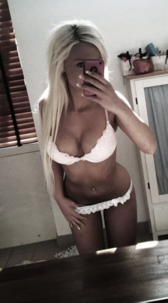 Blondie Tanned Girl Looking Great In This Bikini Selfshot
