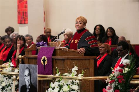 Rev Wyatt Tee Walker Honored By Hundreds In Harlem Church
