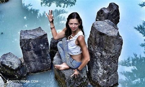 yoga poses  release difficult emotions doyouyoga