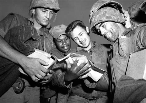 Four Us Marines In Korea 1953 In 2020 Korean War War Veterans War