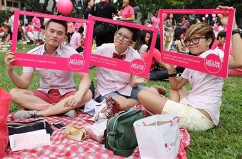 Gay Culture Gaining Momentum In Singapore Singapore News Al Jazeera