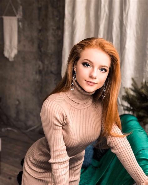 Julia Adamenko Pretty Redhead Redhead Beautiful Redhead