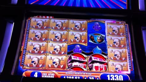 pirate ship casino game slot machine bonus rounds  spins youtube