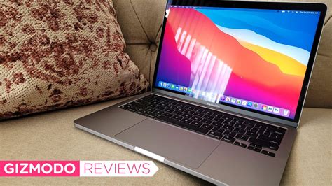 apple  macbook pro review   tempt  pc fan