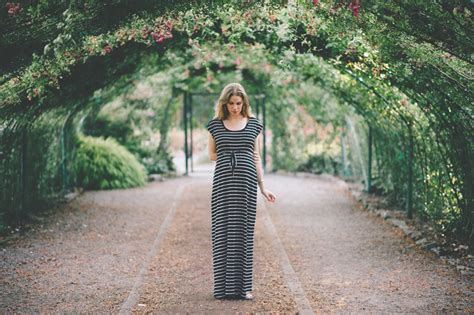 Julie {preview} Tacoma Maternity Photographer Roland Hale