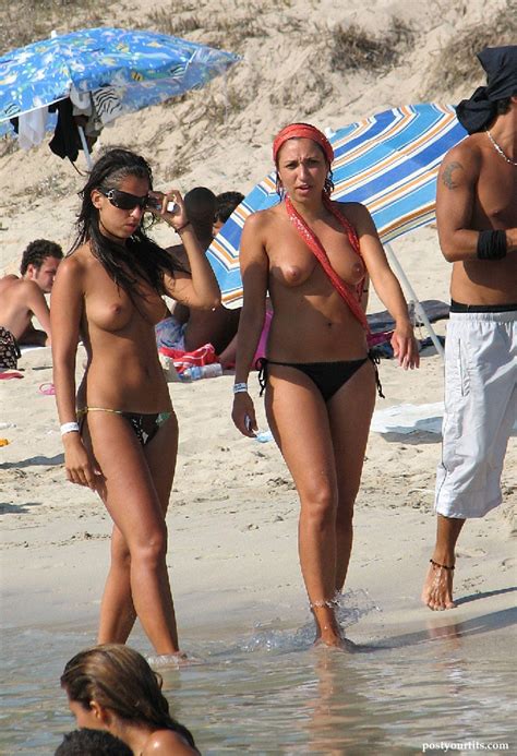 nude amateur beach tits post your tits pictures